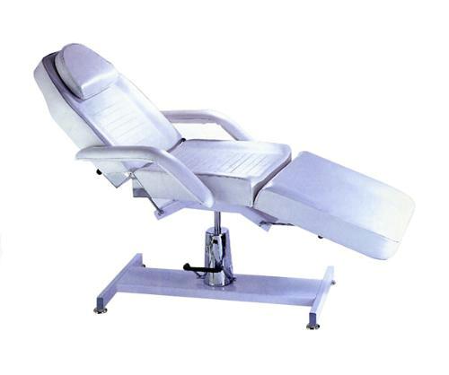 Кресло косметологическое, трехсекционное SH-3906L